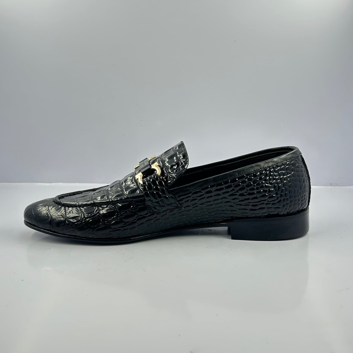Onyx Croc Bit Loafer