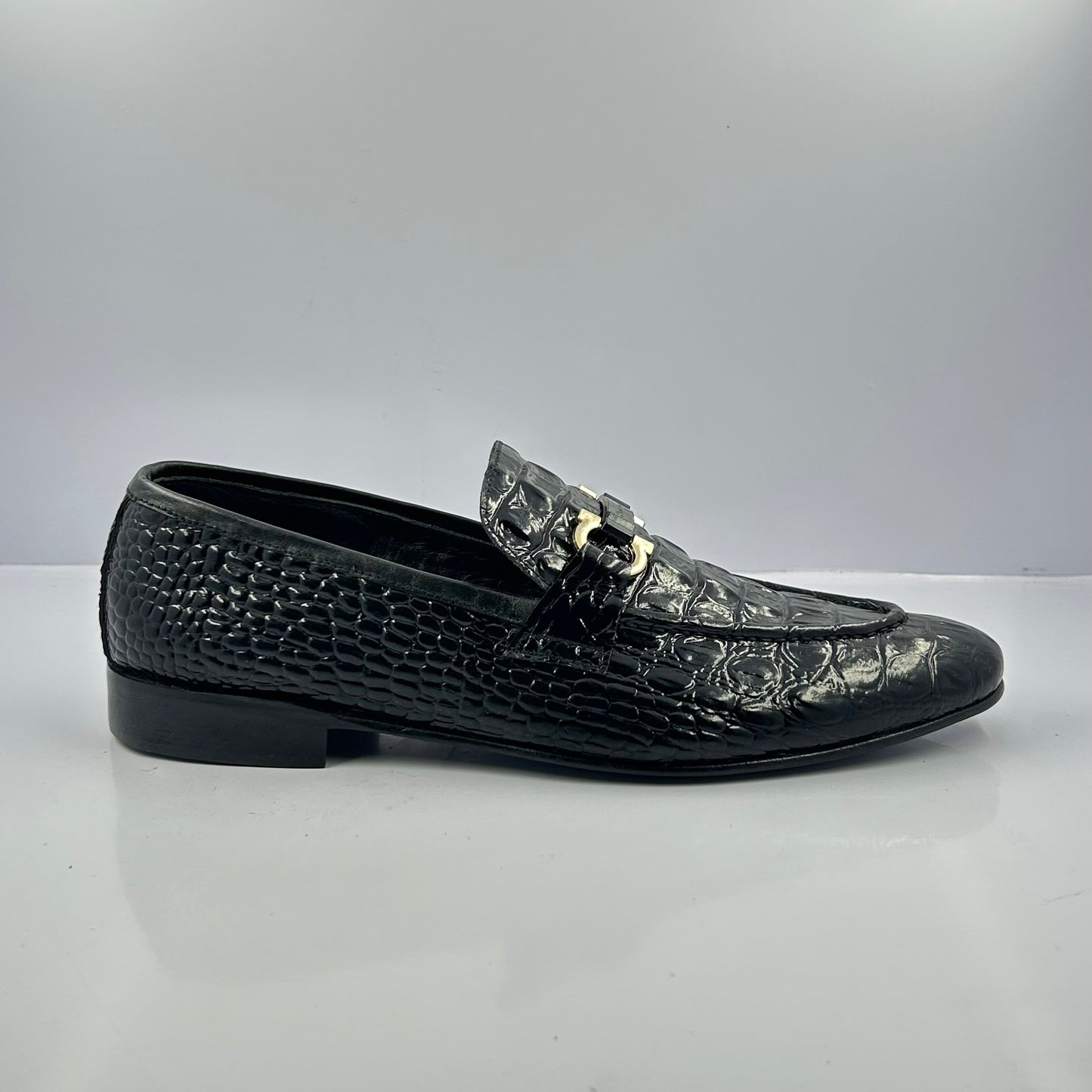 Onyx Croc Bit Loafer